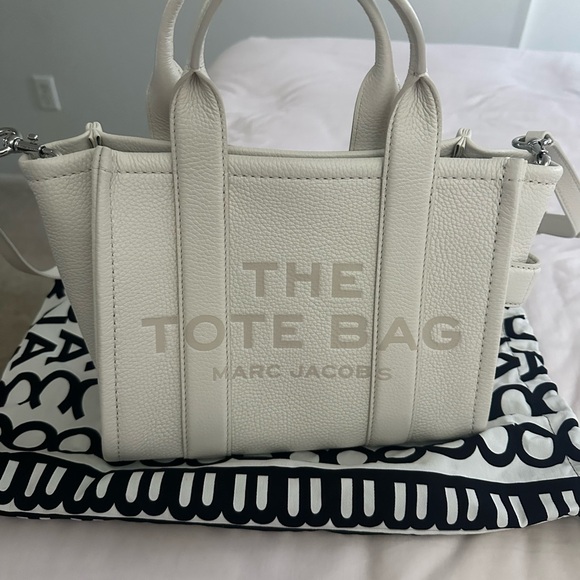 Brand New Marc Jacobs White Canvas Tote Bag with Embossed Text